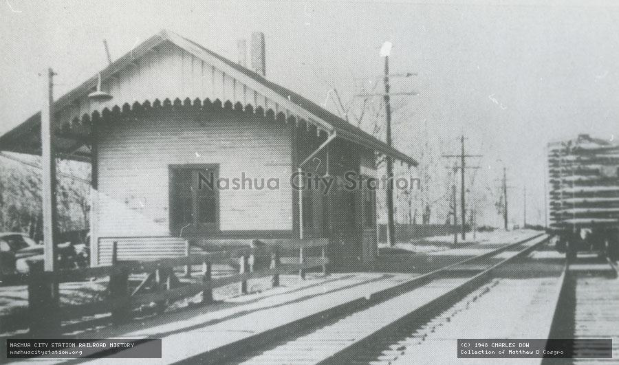 Postcard: Railroad Station, East Braintree, Massachusetts